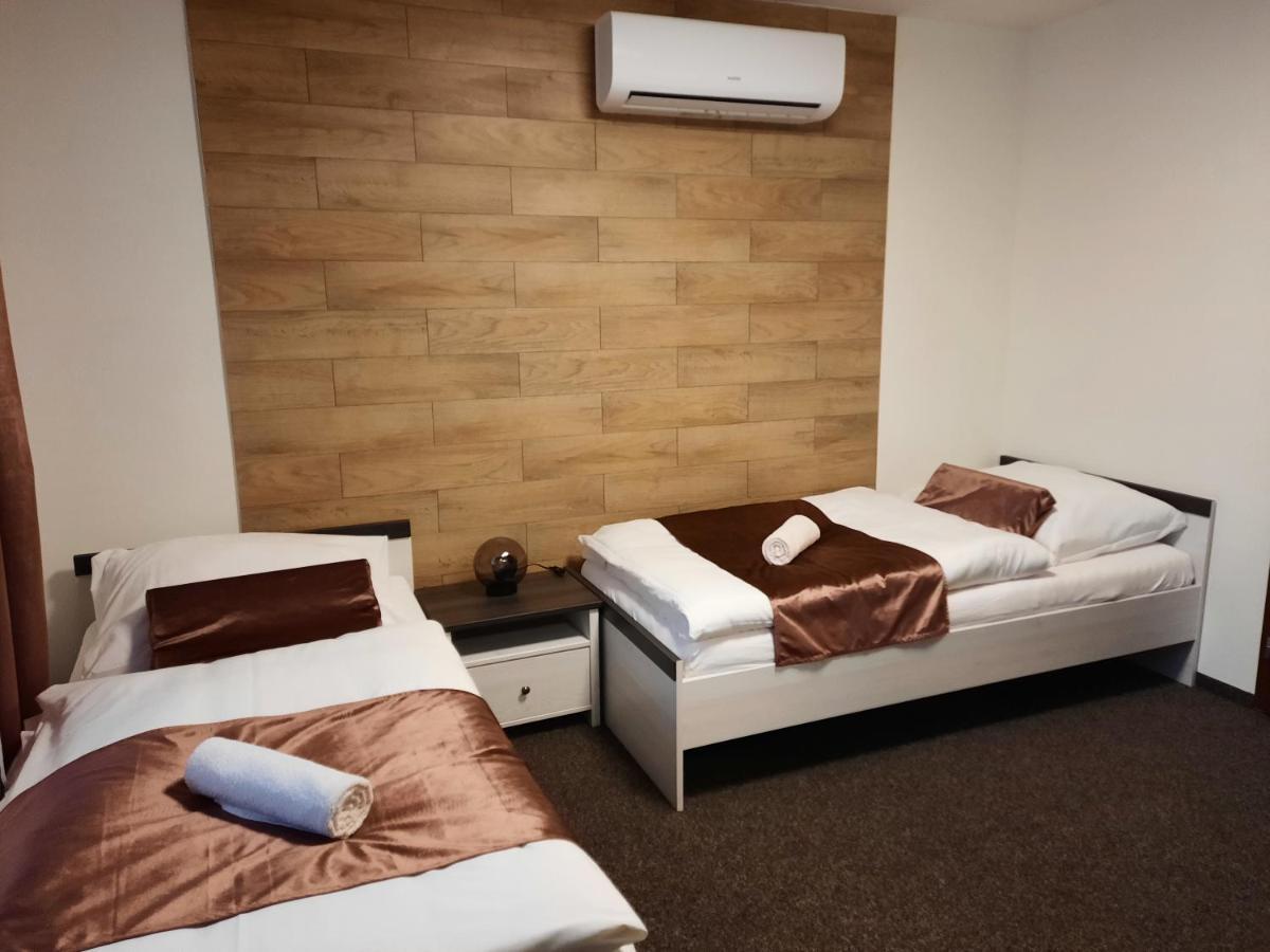 Rodinny Pension U Soudku Rudnik Екстер'єр фото