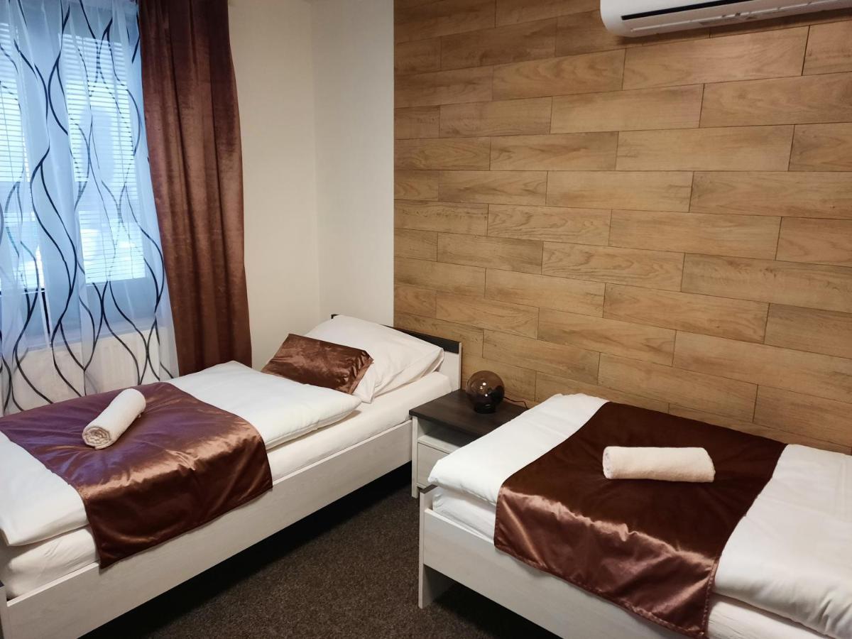 Rodinny Pension U Soudku Rudnik Екстер'єр фото
